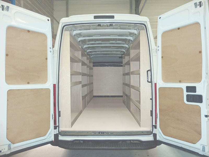 Kits d'aménagement bois pour fourgons, véhicules utilitaires et VUL   Amenagement camionnette, Aménagement camionette, Véhicule utilitaire